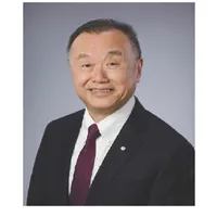 Photo of Adam Thomas